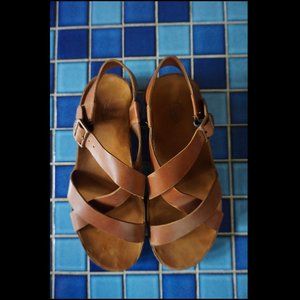 Chaco Wayfarer, Rust, size 8, width M